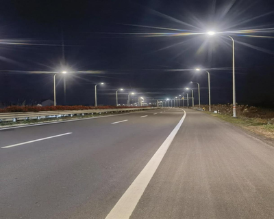 江蘇334省道南通如東段東段照明工程全線亮燈，點(diǎn)亮民生與發(fā)展的“光明之路”